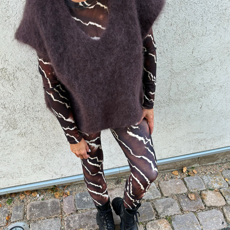 Black Colour - Lynn Leggings