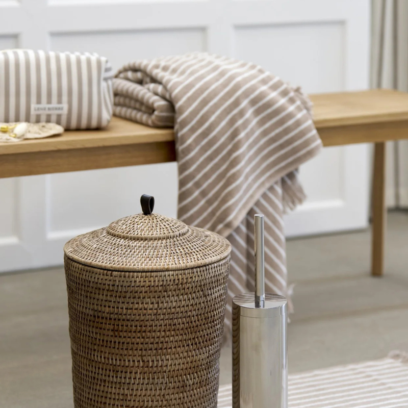 Lene Bjerre - Ayane Badhandduk Linen/White 140x70cm