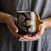 Bloomingville Vivielle – Handmålade koppar med fågelhandtag