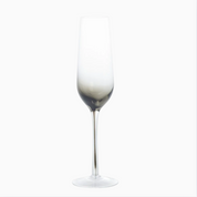 Lene Bjerre - Champagneglas smoke